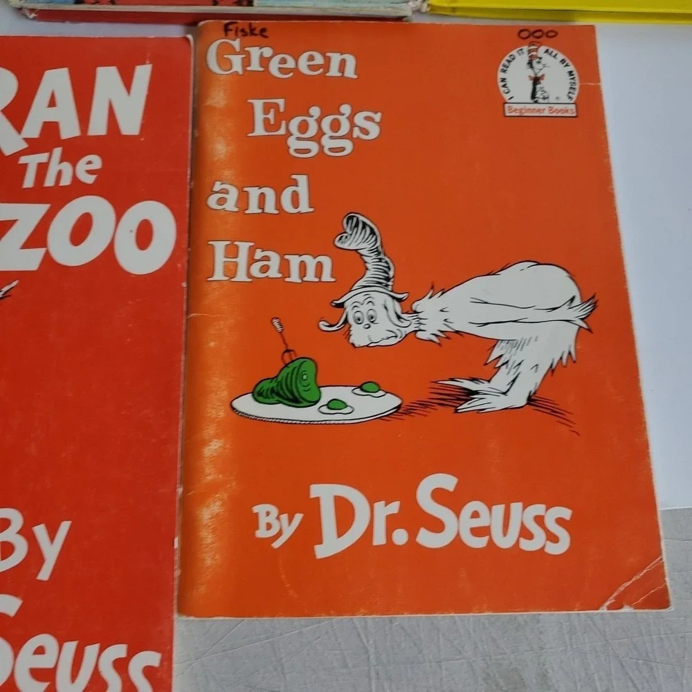 Lot of 10,Dr. Seuss Readers by Dr. Seuss HC/PB A Fly Went By Cat in the Hat‎ vtg